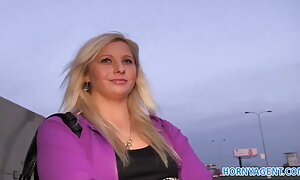 كبير تحمل افلام سكسي الثدي في سن المراهقة الفيديو الكامل 1 من 3 فيديو إباحي 