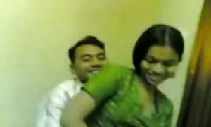 البرازيلي سكسي بدون تحميل الطرف في الهواء الطلق فيديو إباحي 